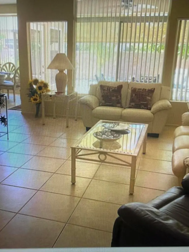 Residential Lease for rent at 78945 Champagne Lane, Palm Desert, Riverside County, CA featuring 2 beds and 2 baths