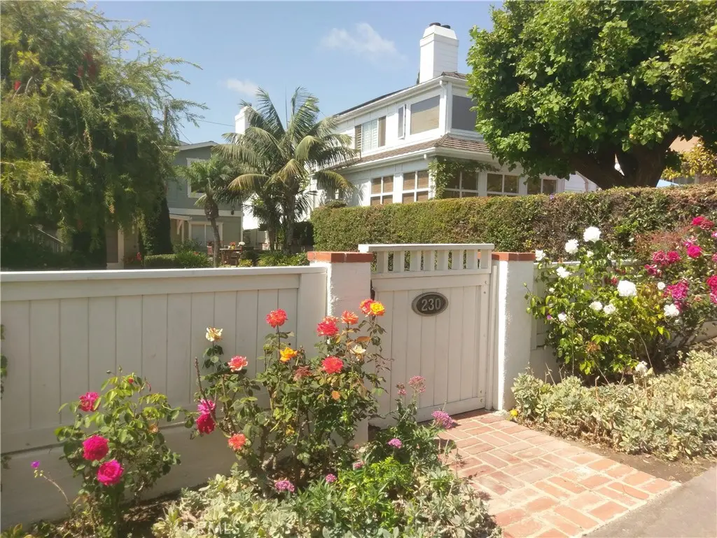 Apartment for rent at 230 Beverly Street 3, Laguna Beach, CA featuring 1 bed and 1 bath