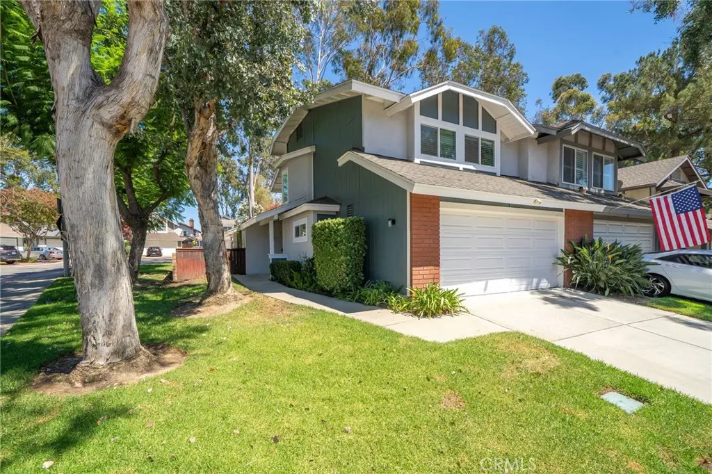 Residential Lease for rent at 850 Tucson Court, San Dimas, Los Angeles County, CA featuring 3 beds and 3 baths