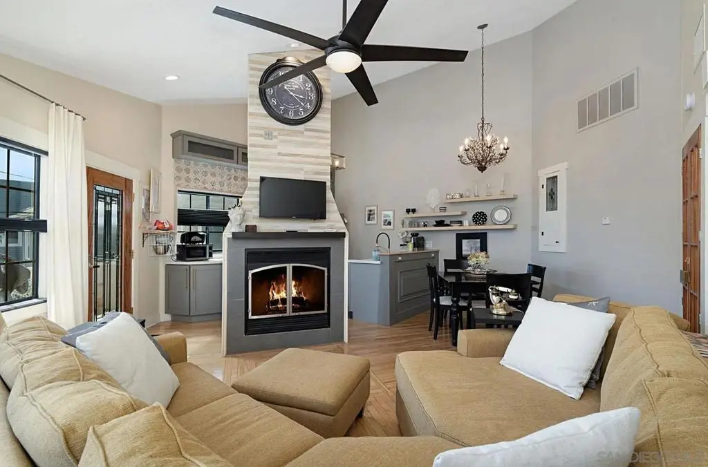 213 Elm Avenue, Imperial Beach, CA — listing photo 1