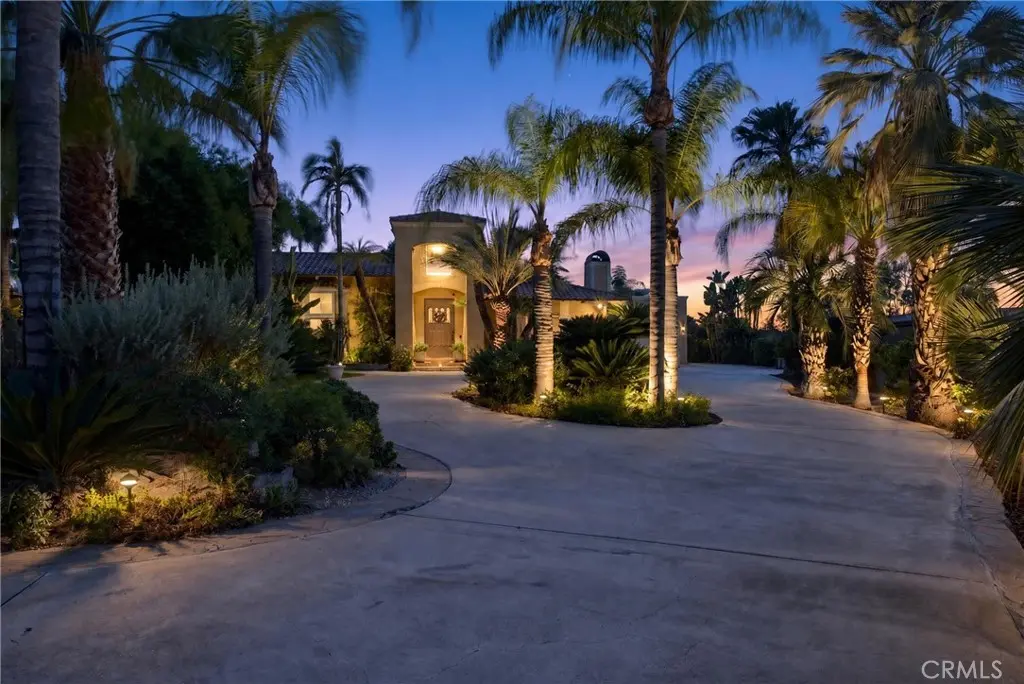 11530 Terracina Boulevard, Redlands, CA — listing photo 1