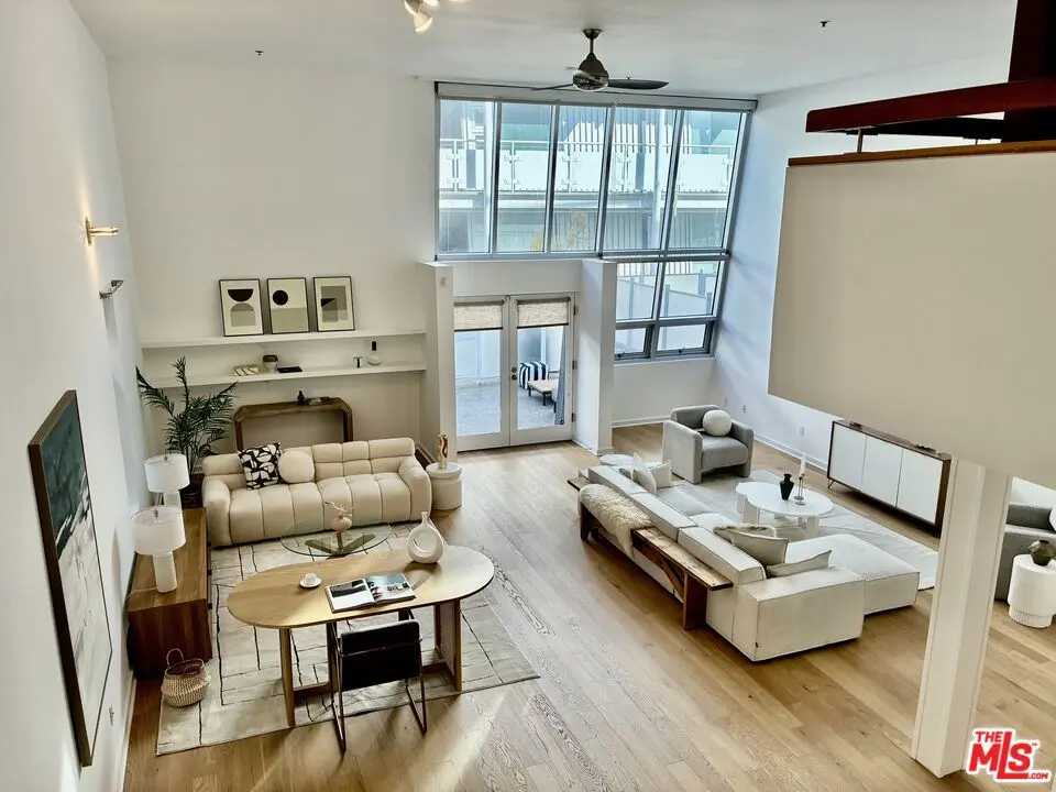 615 Hampton Drive C101, Los Angeles, CA — listing photo 1