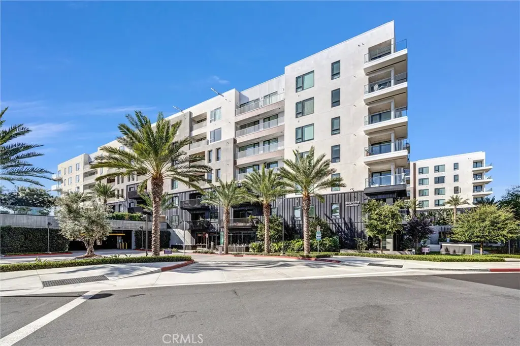Residential Lease for rent at 3612 Rivington, Irvine, Orange County, CA featuring 2 beds and 3 baths