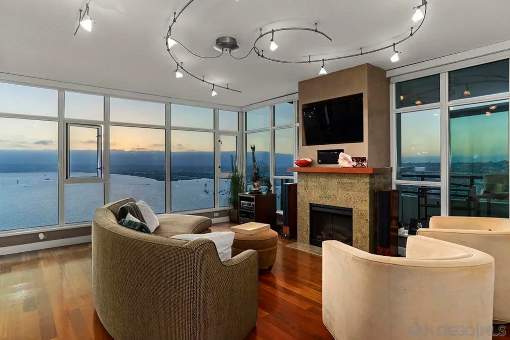 Condominium for sale at 1205 Pacific Hwy 3101, San Diego, CA featuring 2 beds and 2 baths