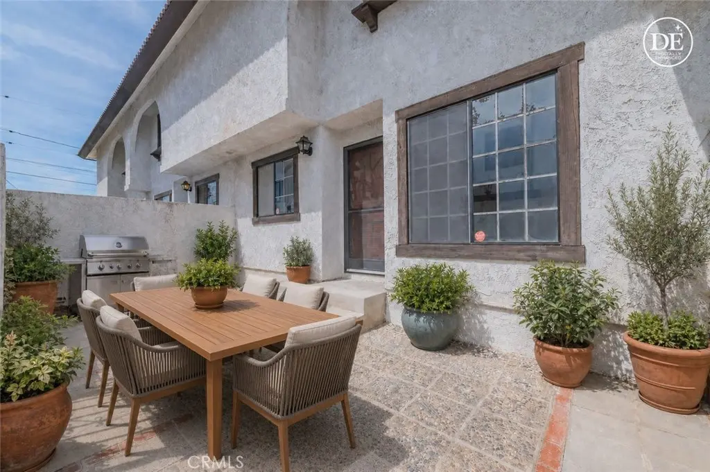 232 W Mission C, San Gabriel, CA — listing photo 1