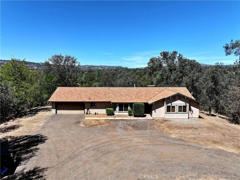 33856 Rivercrest N, Coarsegold, CA — listing photo 1
