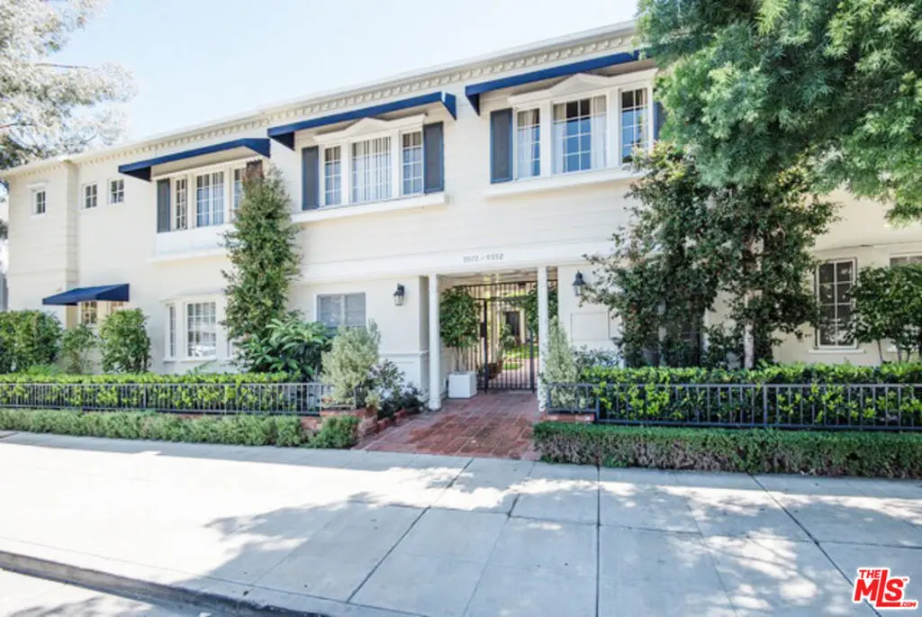 Residential Lease for rent at 9976 Durant Drive, Beverly Hills, Los Angeles County, CA featuring 1 bed and 1 bath