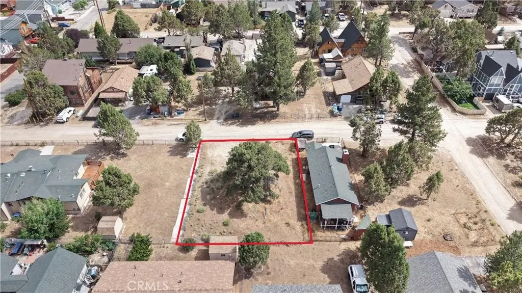 111 3rd Ln, Big Bear Lake, CA — listing photo 1