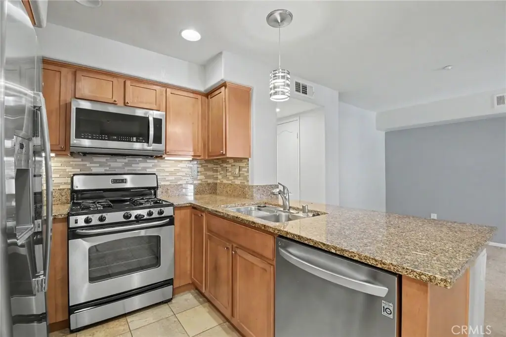 Condominium for sale at 3472 Sandcastle, San Diego, CA featuring 2 beds and 2 baths