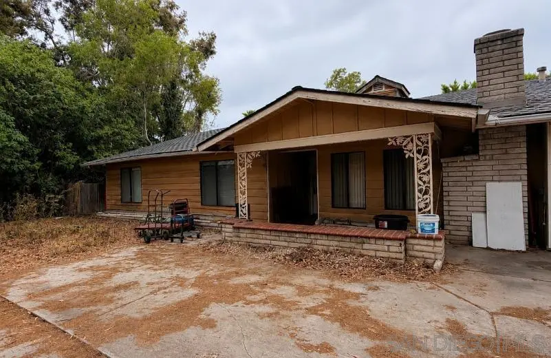 Single Family Residence for sale at 1871 Watson Way, Vista, CA featuring 3 beds and 2 baths