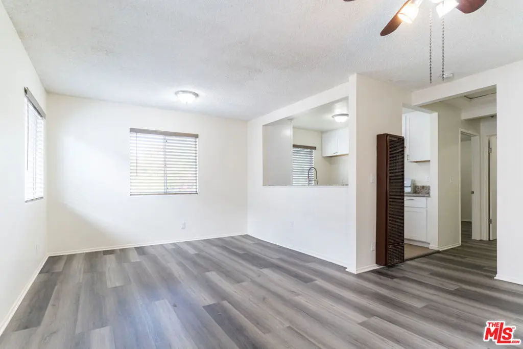 Residential Lease for rent at 3210 Chapman Street 5, Los Angeles, Los Angeles County, CA featuring 2 beds and 1 bath