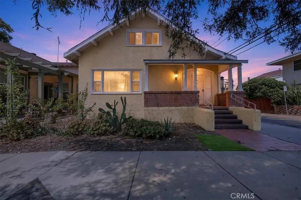 Single Family Residence for sale at 517 6th Street, Marysville, CA featuring 6 beds and 3 baths