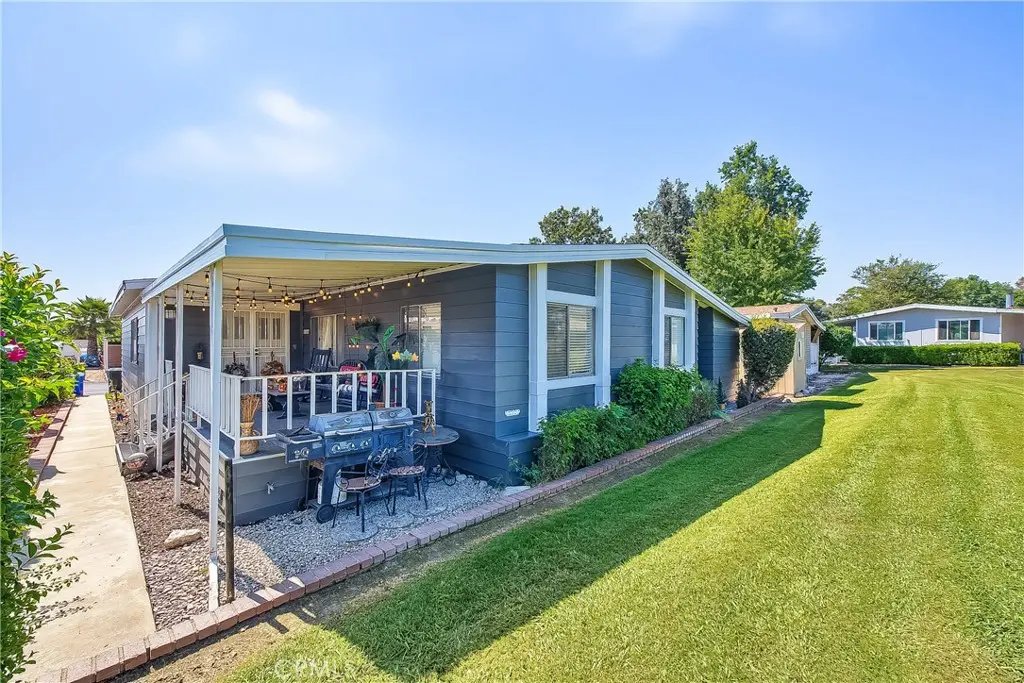 929 E Foothill Boulevard 159, Upland, CA — listing photo 1