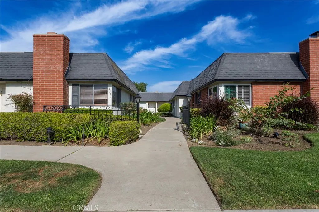 1331 Victoria Drive 18, Fullerton, CA — listing photo 1