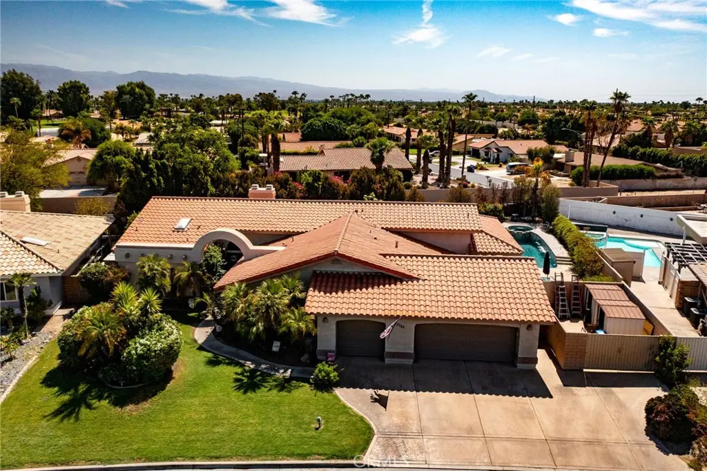Single Family Residence for sale at 43780 Skyward Way, La Quinta, CA featuring 4 beds and 3 baths