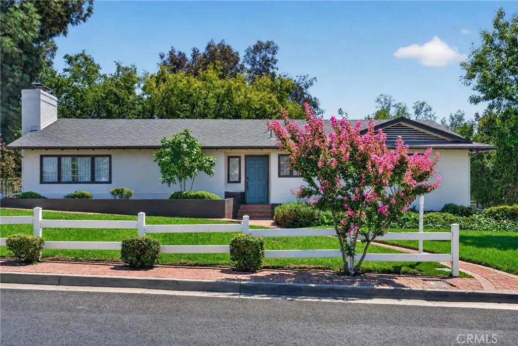 636 E Mariposa, Redlands, CA — listing photo 1