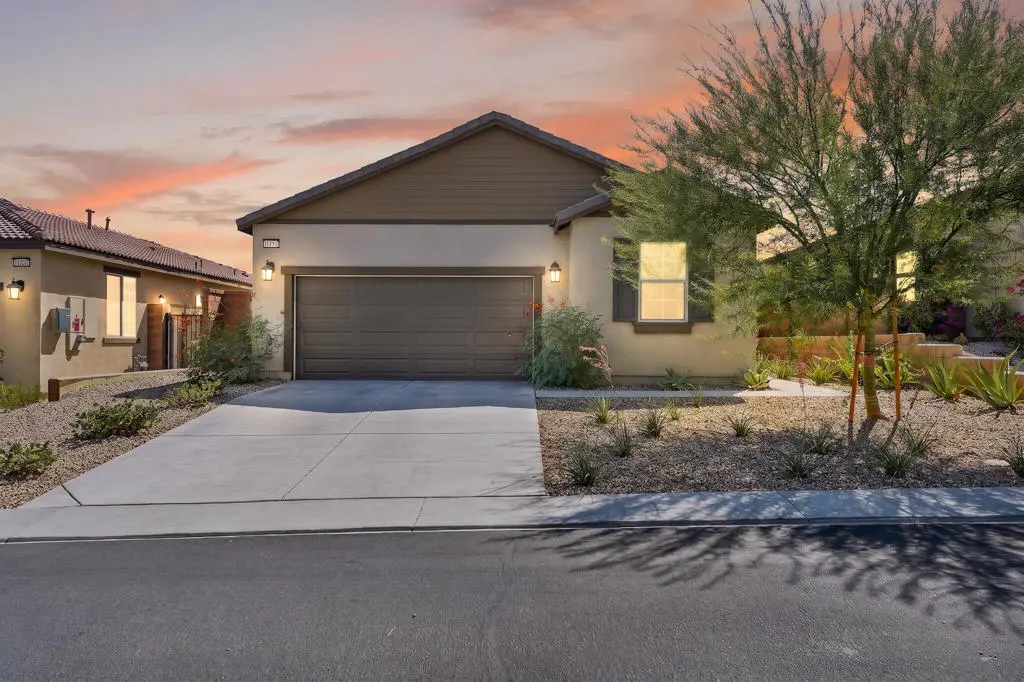 11603 S Crescent Street, Desert Hot Springs, CA — listing photo 1