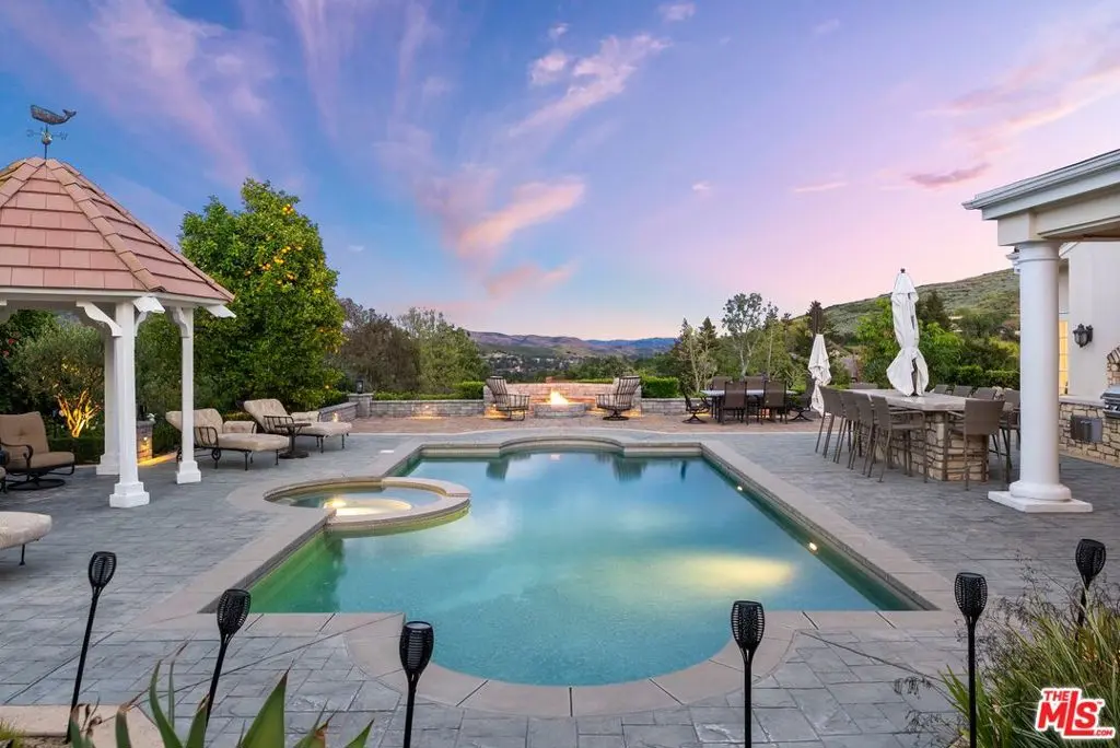 1403 Kingsboro Court, Westlake Village, CA — listing photo 1