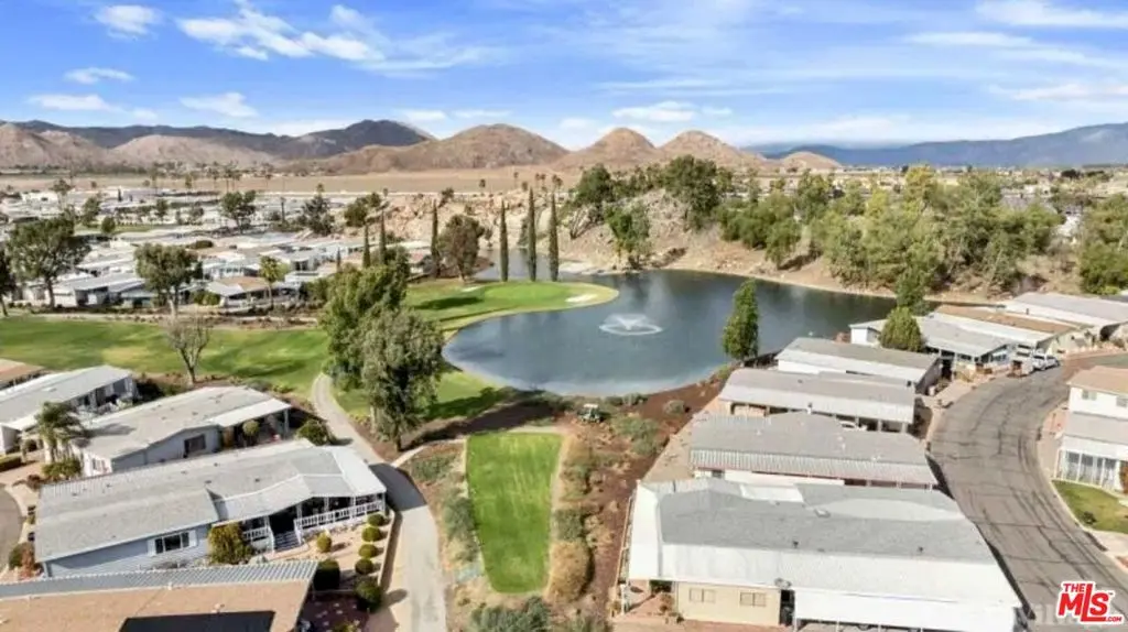 5001 W Florida Avenue 566, Hemet, CA — listing photo 1