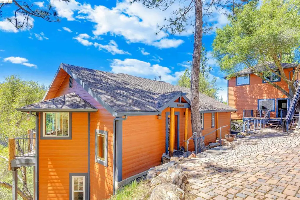 20162 Pine Mountain Dr, Groveland, CA — listing photo 1