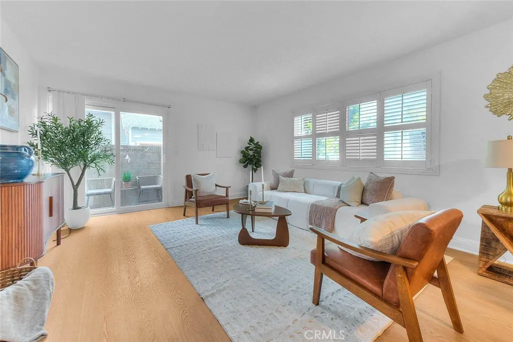 Condominium for sale at 353 N Colorado 101, Long Beach, CA featuring 2 beds and 2 baths
