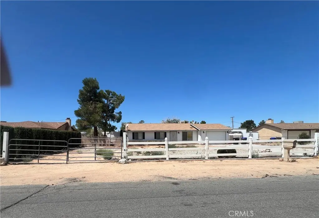 12716 iroquois, Apple Valley, CA — listing photo 1
