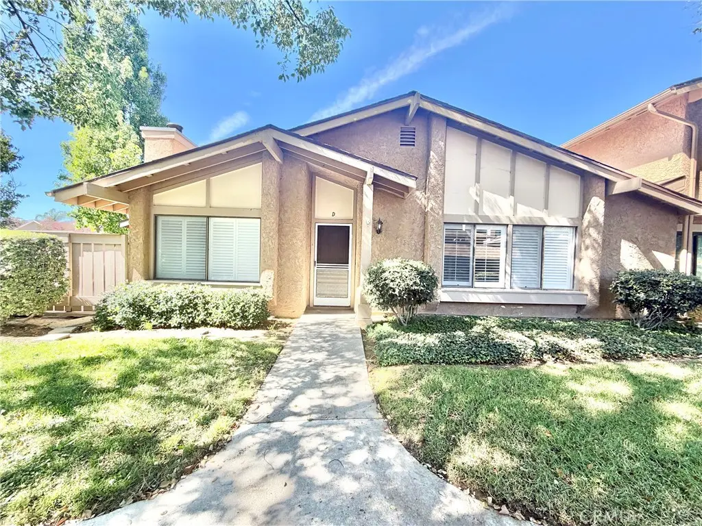 4430 Lubbock Drive D, Simi Valley, CA — listing photo 1
