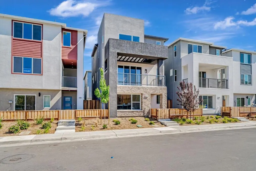 Single Family Residence for sale at 1006 Rojo Terrace, San Ramon, CA featuring 4 beds and 4 baths