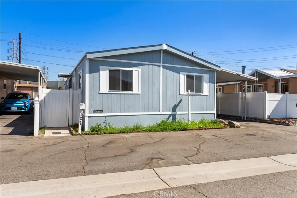 10800 Dale 127, Stanton, CA — listing photo 1
