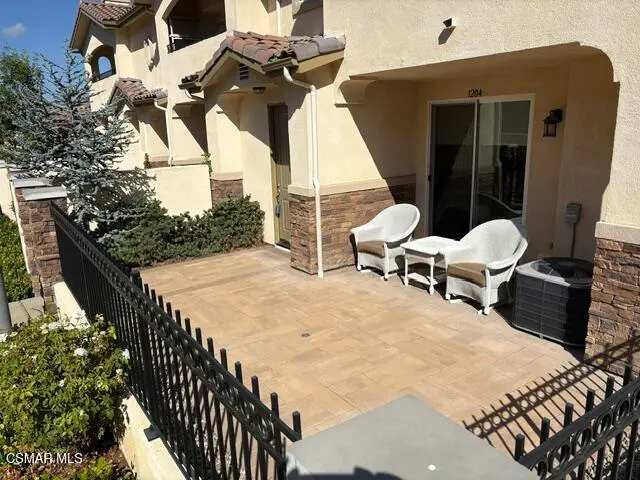 1204 Vista Heights Court, Newbury Park, CA — listing photo 1