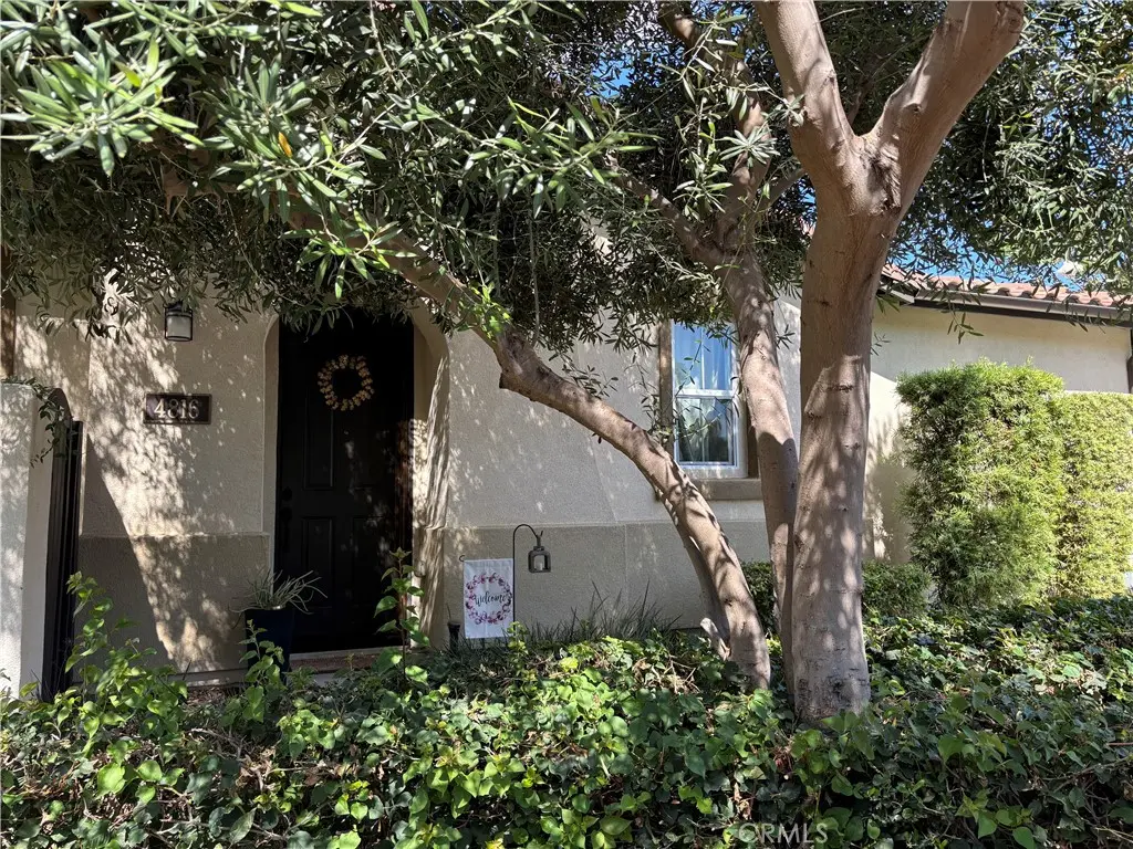 4816 E Washington, Orange, CA — listing photo 1