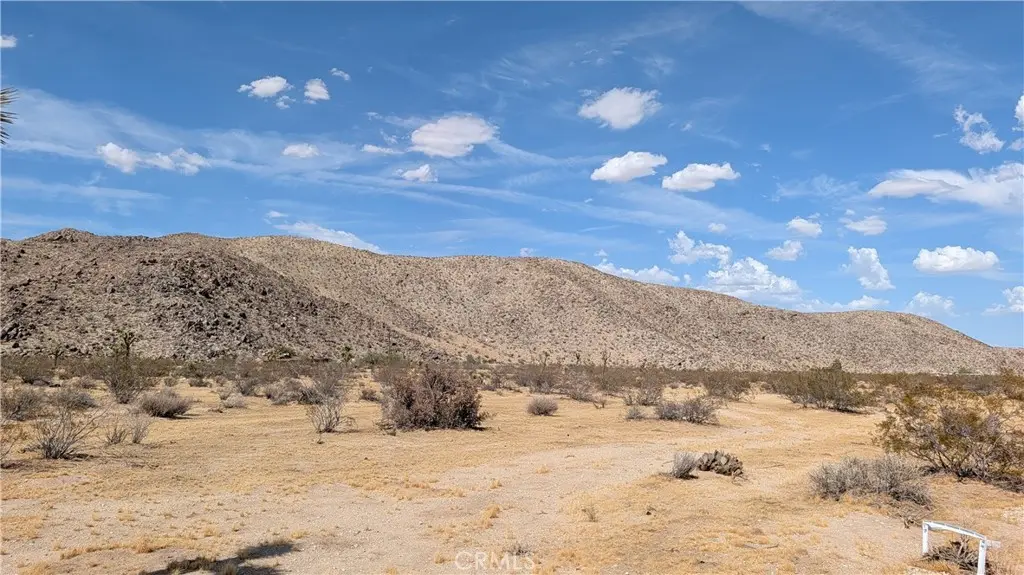 5940 Antelope, Joshua Tree, CA — listing photo 1