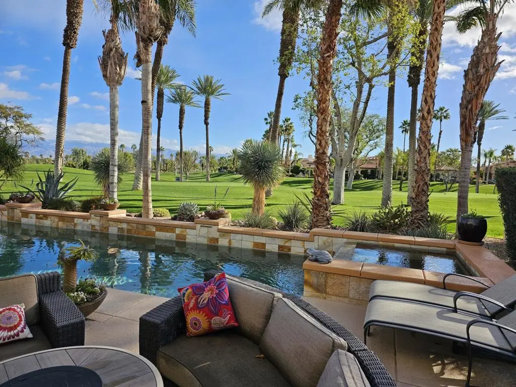 Single Family Residence for rent at 49298 Montana Way, La Quinta, CA featuring 4 beds and 5 baths
