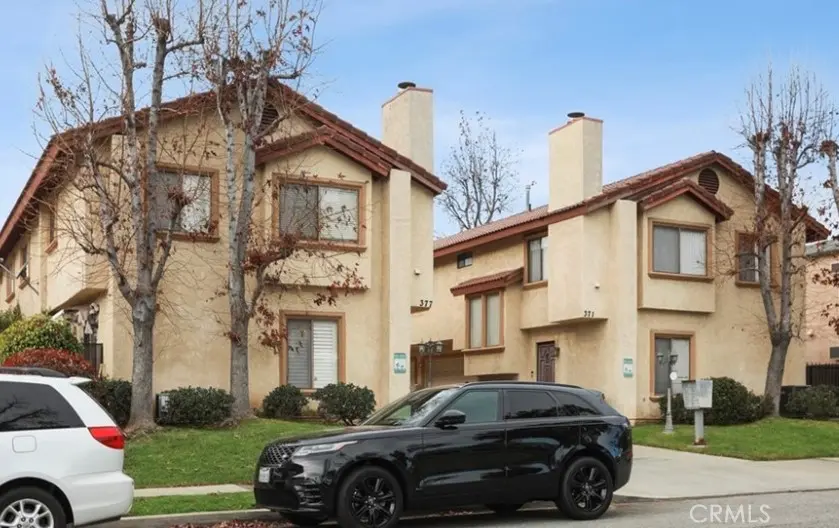 Residential Lease for rent at 375 S Sierra Madre Boulevard A, Pasadena, Los Angeles County, CA featuring 3 beds and 3 baths