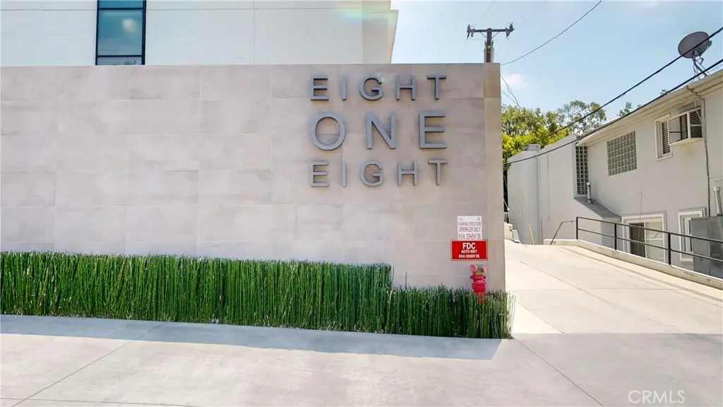 Residential Lease for rent at 818 N Doheny Drive 908, West Hollywood, Los Angeles County, CA featuring 2 beds and 2 baths
