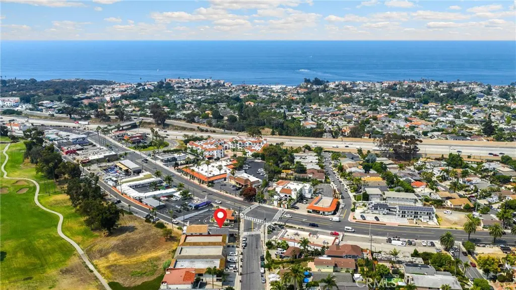 Quadruplex for sale at 102 E Avenida San Gabriel, San Clemente, CA