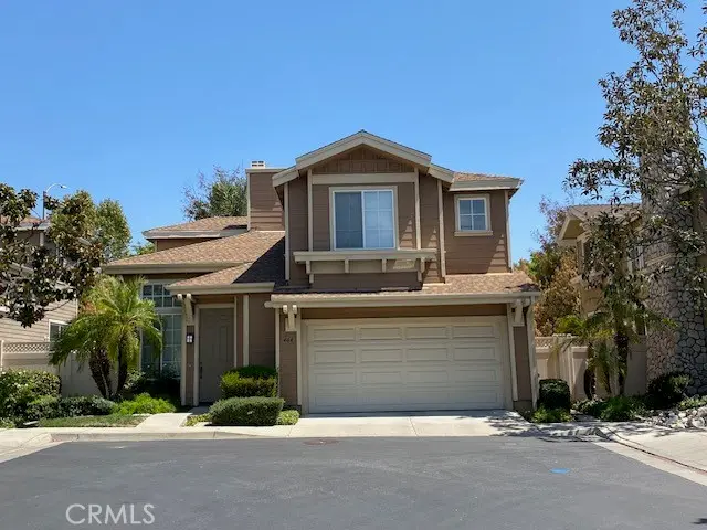 Single Family Residence for sale at 464 Middlebury Court, Claremont, CA featuring 3 beds and 3 baths