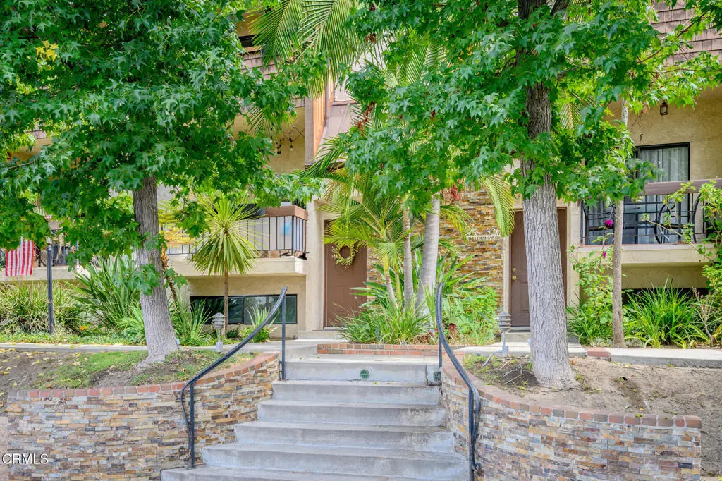320 Mchenry Road 27, Glendale, CA — listing photo 1