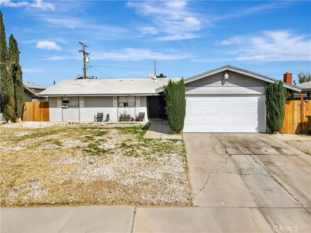 18165 Lilac, Adelanto, CA — listing photo 1