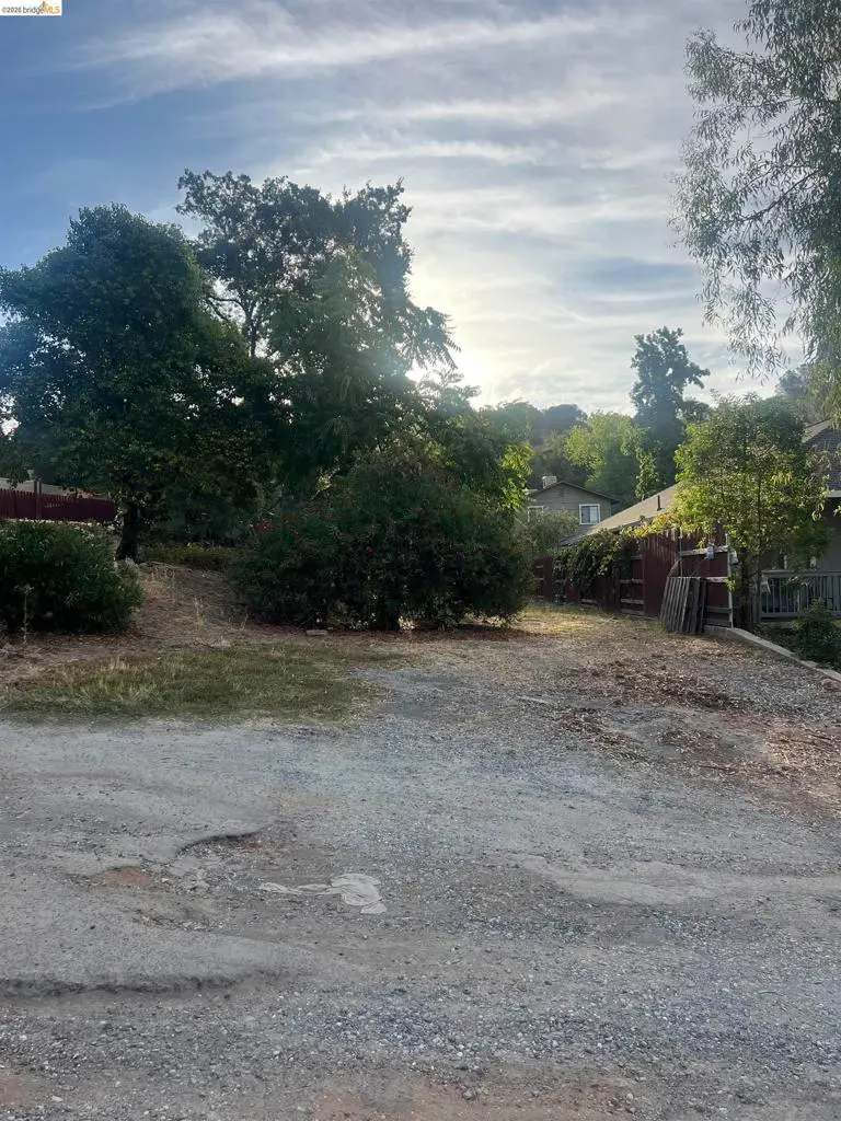 18237 9Th Ave, Jamestown, CA — listing photo 1
