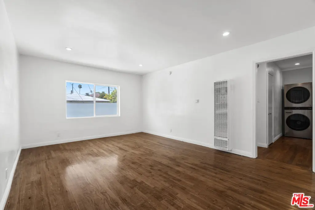 616 Sunset Avenue C, Venice, CA — listing photo 1