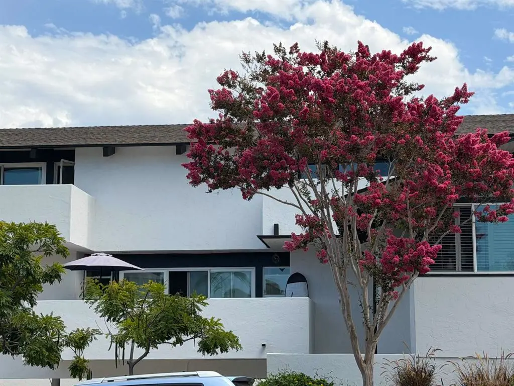 Condominium for sale at 7512 Viejo Castilla 17, Carlsbad, CA featuring 2 beds and 2 baths
