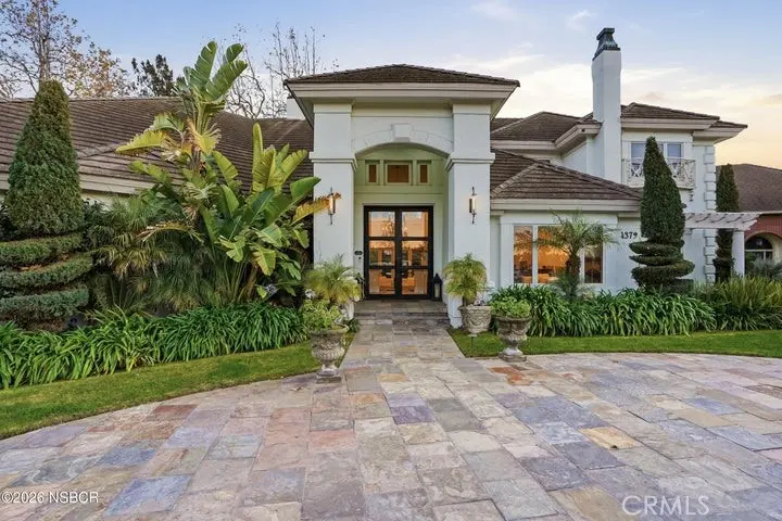Residential Lease for rent at 4379 Foxburrow Court, Santa Maria, Santa Barbara County, CA featuring 5 beds and 5 baths