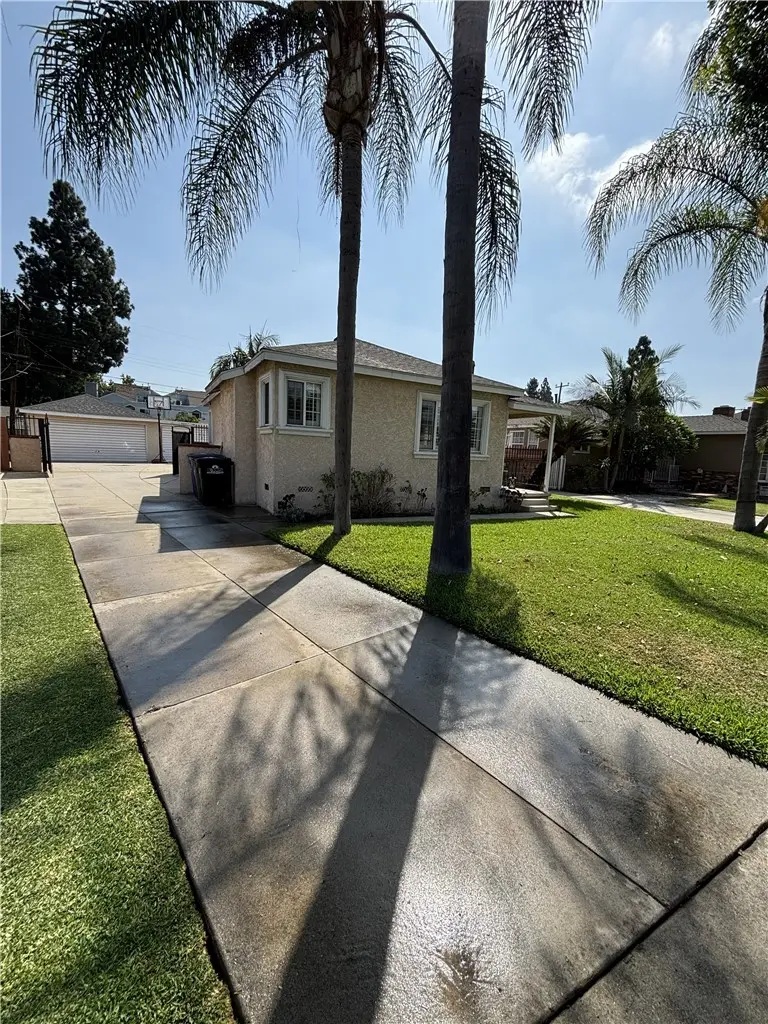 Single Family Residence for sale at 10614 Beak, South Gate, CA featuring 3 beds and 2 baths