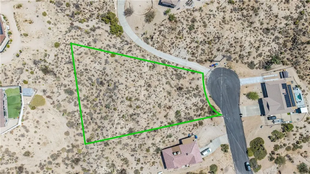 57006 Pinto Court, Yucca Valley, CA — listing photo 1