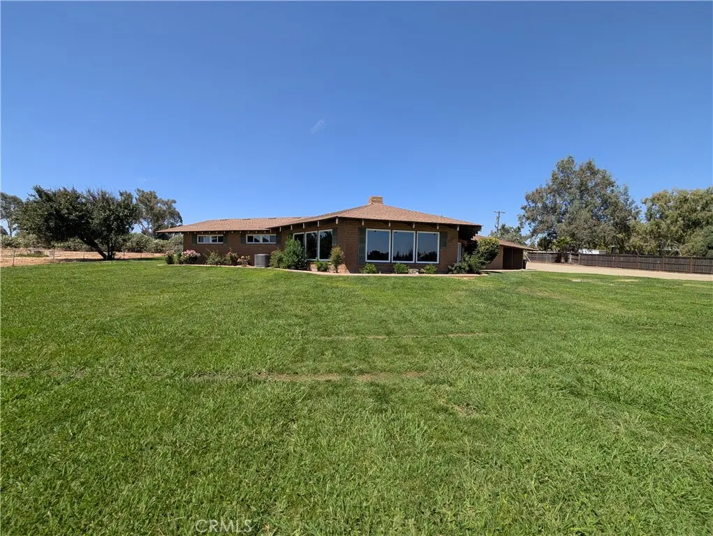 Single Family Residence for sale at 4240 Los Olivos Rd, Merced, CA featuring 4 beds and 2 baths
