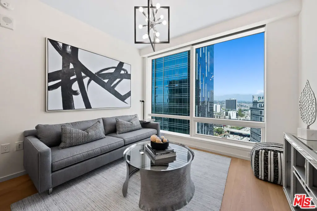 Condominium for sale at 877 Francisco Street 2003, Los Angeles, CA featuring 1 bed and 1 bath
