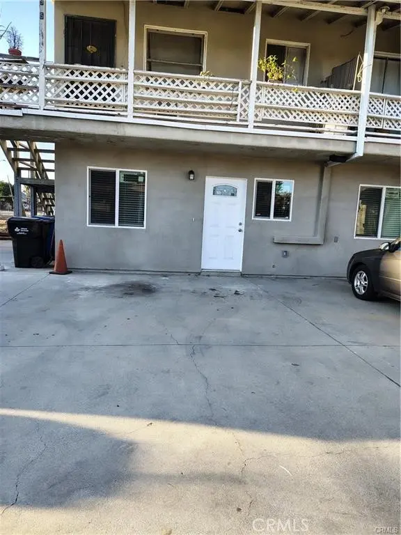 Residential Lease for rent at 921 Sixth, Pomona, Los Angeles County, CA featuring 2 beds and 1 bath