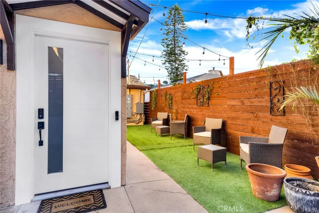 Apartment for rent at 6238 University, San Diego, CA featuring 2 beds and 2 baths