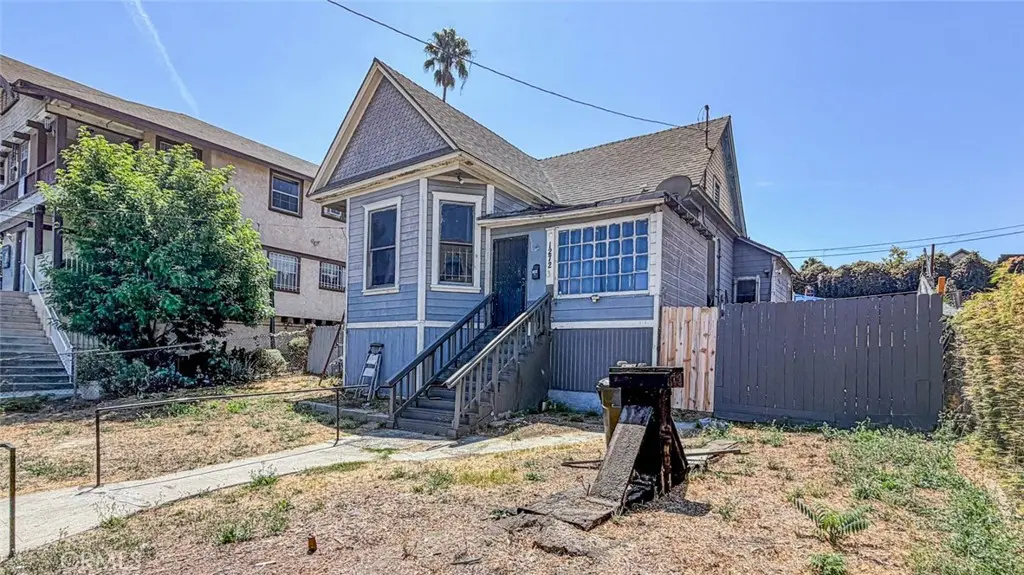 Single Family Residence for sale at 1272 West Court Street, Los Angeles, CA featuring 2 beds and 1 bath